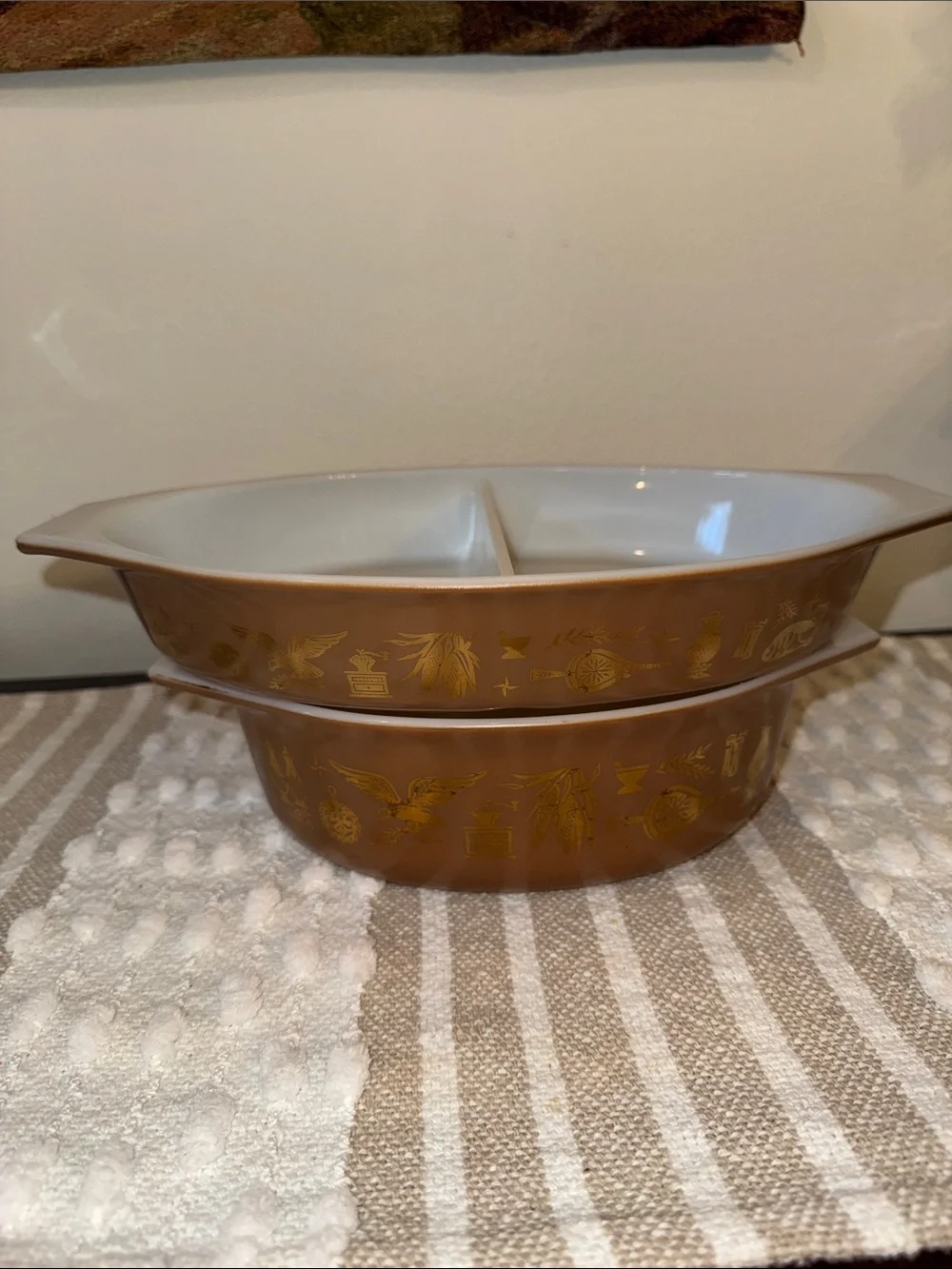 Vintage Pyrex Early American Dishes